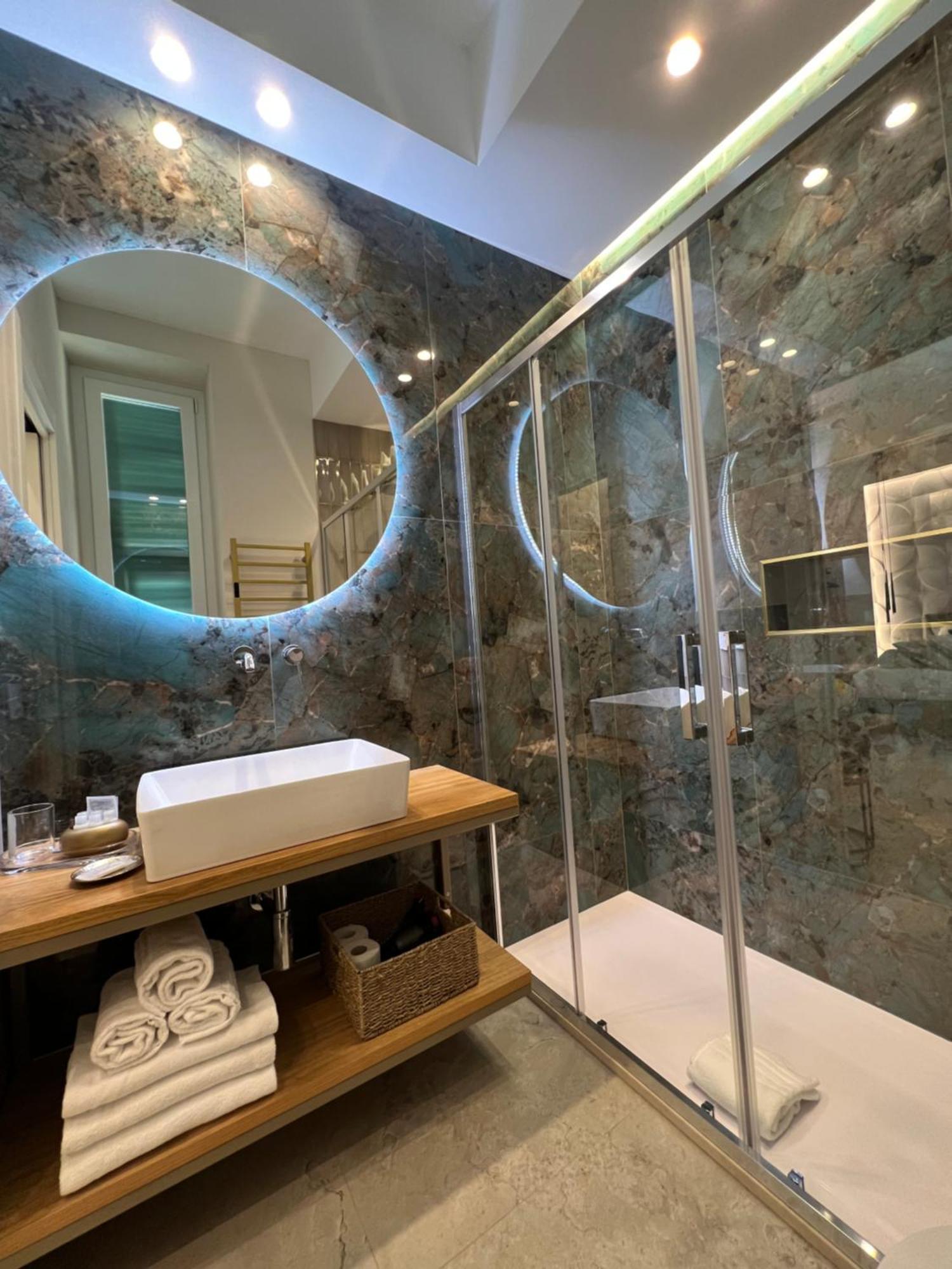 Elegant Rooms La Spezia Exterior photo